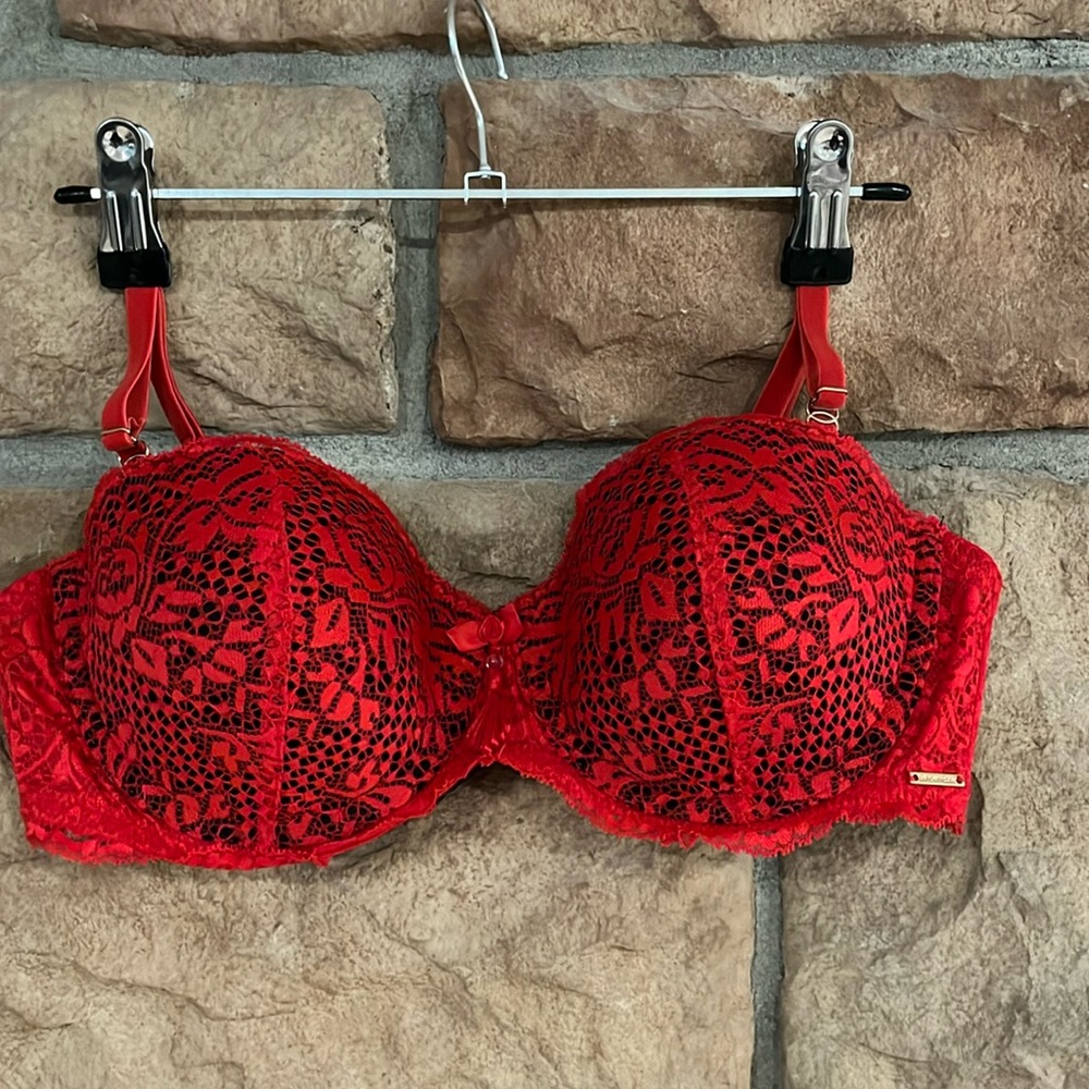 Lace bra